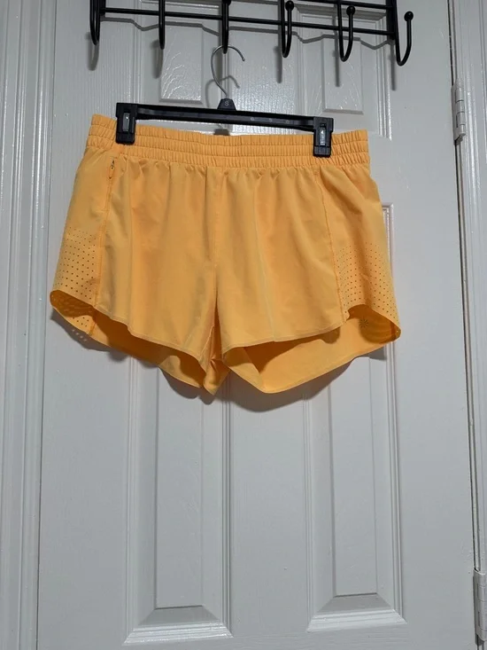 Athleta Women's Yellow Active Shorts - Lightweight Summer Running Shorts size M - Picture 3 of 13